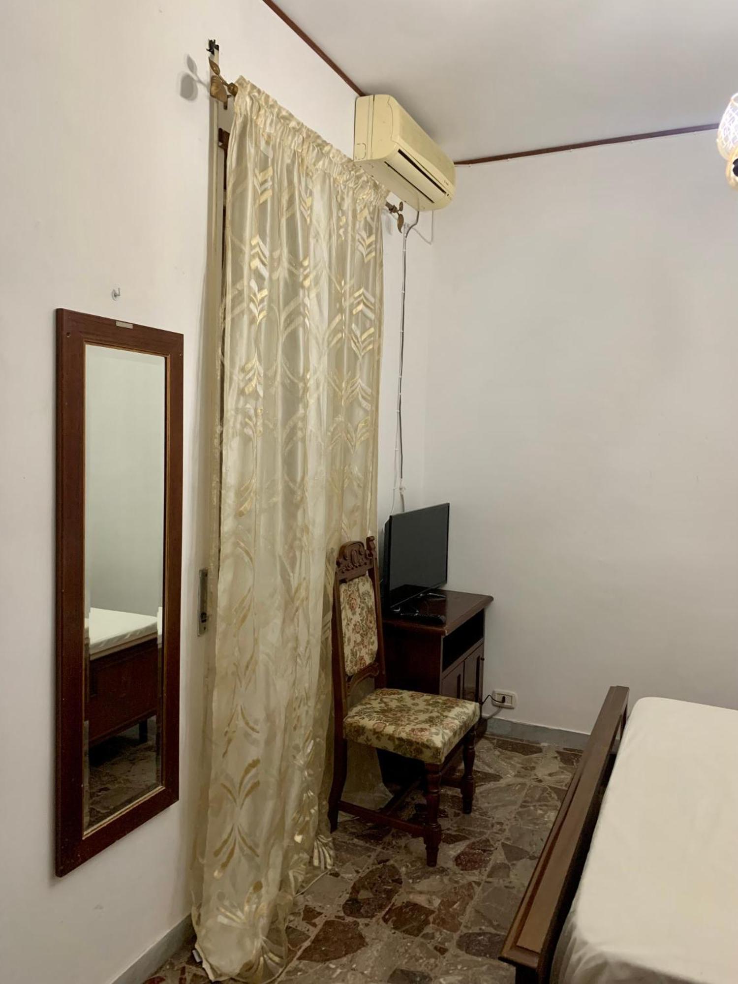 La Casa Di Amina Apartment Rome Bagian luar foto